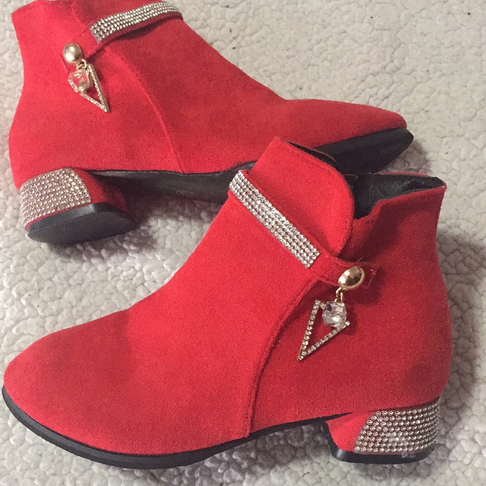 RED FAUX SUADE SHOES - Picture 4 of 5